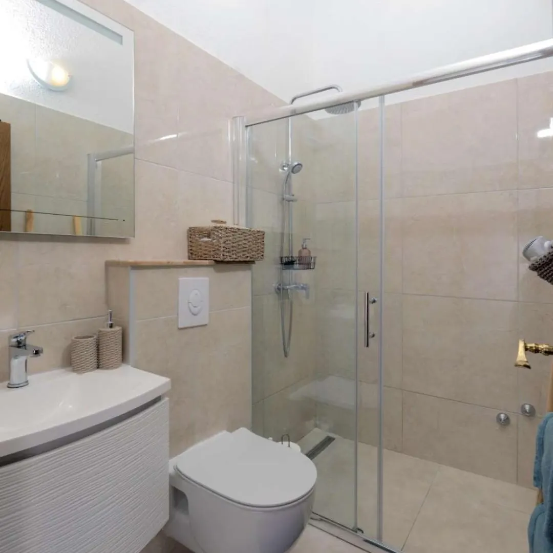 Apartments Lovric Trogir