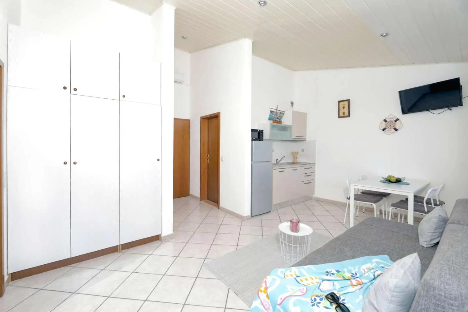 Apartments Lovric Trogir 0*,
