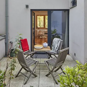 Days - W 2bdr - 3 Balconies - Garage - Next To Park , Prag Tschechische Republik
